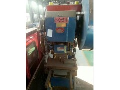 出售萧山金龟3.15吨冲床一台图2