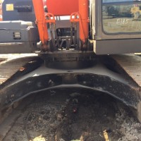 进口二手日立240挖掘机，日本报关日立240挖掘机