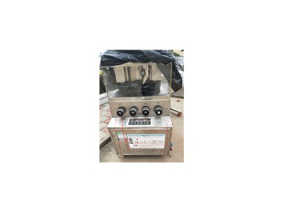 二手北京航天35冲压片机转让图1