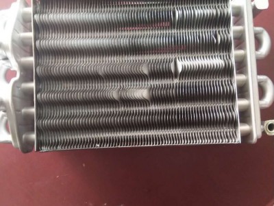 1吨多壁挂炉交换器无氧铜处理！！图1