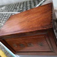 铜包角樟木箱收购一般1000元左右上海怀旧堂热线