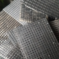 2吨废旧塑料制品处理！！