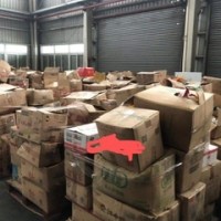 20吨左右过期调味品及辣酱处理
