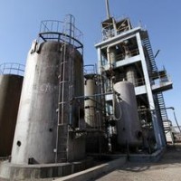 上海化工厂二手机械设备回收，大批量化工设备回收