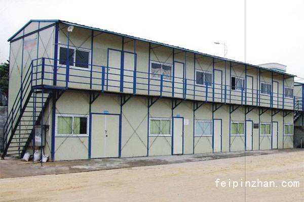 德信体育- 德信体育官网- 德信体育APP下载2026板房厂家最新推荐打包箱活动板房工地临建项目部板房T式板房活动板房厂家选择指南！