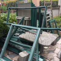 几十套铝合金门窗处理