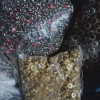 金山布料纽扣处理