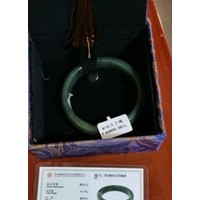 高档和田玉手镯转让出售