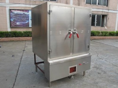 一个夯石机、一个食堂蒸柜处理