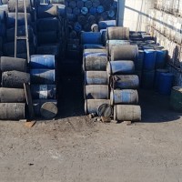 三千个塑料桶处理