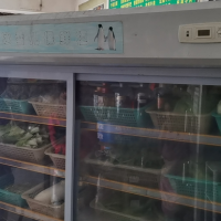 餐饮大型冰柜转让处理