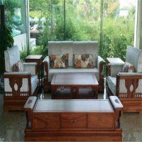 云南省昆明市办公桌椅回收多少钱