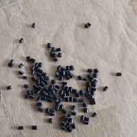 再生塑料颗粒有20多吨处理