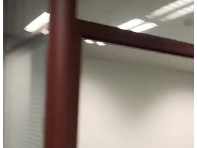 铝合金办公隔断拆除处理