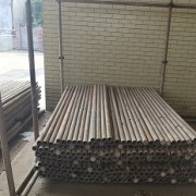 60吨左右钢管及2万个扣件处理