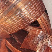 昆明红木桌椅回收公司上门回收鸭蛋凳、大红酸枝八仙桌