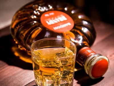 益阳洋酒回收商家马爹利尚轩回收报价__废品站