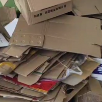 大量废纸箱处理
