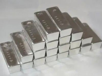大量铟锭处理