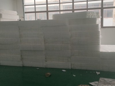 工厂大量珍珠棉处理