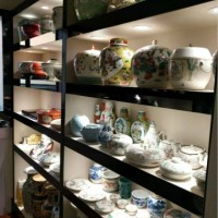 清代老花瓶收购价格   解放前老花盆收购公司