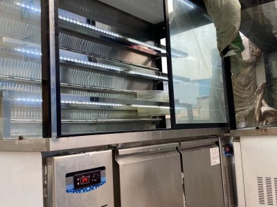 厨房麻辣烫展示柜转让处理