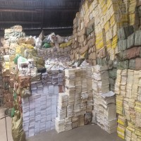 1400斤左右废纸箱处理