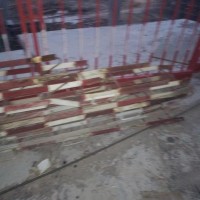 几吨钢结构槽钢角铁处理
