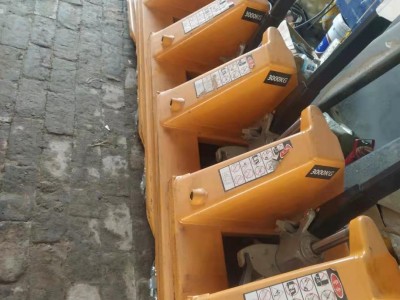 一百多台精品二手地牛低价处理图2