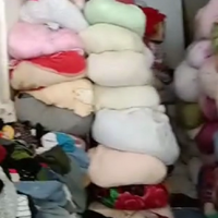 9吨左右旧衣服处理