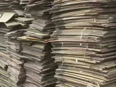 大量二手纸箱、黄纸箱、周转箱、快递箱、花箱处理