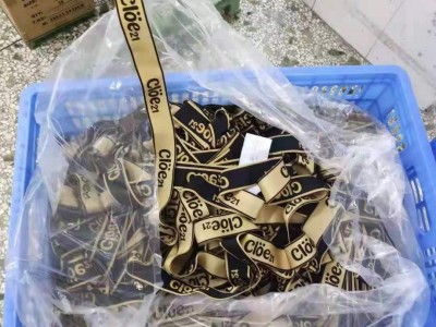 一万多米库存锦纶提花松紧带处理图2
