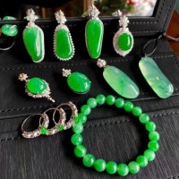 佛山翡翠回收公司高价提供玉石回收、翡翠手镯回收、翡翠佛公回收