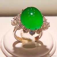 北京翡翠回收公司高价回收翡翠 评估鉴定