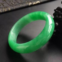 泸洲回收翡翠厂家长期高价回收翡翠、玉石