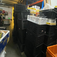 大量水果塑料筐处理