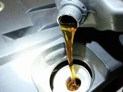 大量散装润滑油、模板油出售图2