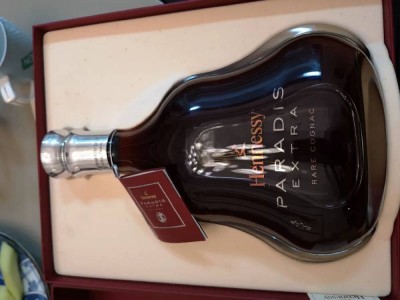 沙河回收洋酒价格,回收路易十三洋酒700ml多少钱一瓶_上海废品站_买卖