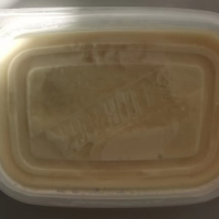 十几吨临期纯奶冰淇淋处理
