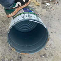 工地几百个铁桶处理