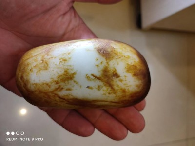 有2块和田玉原石处理图3