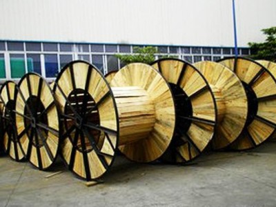 大量库存二手电缆盘处理图4