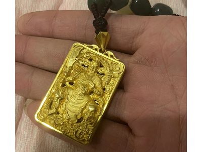 30多克黄金挂饰转让处理