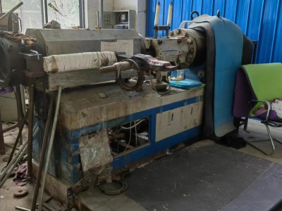 二手橡胶厂设备打包处理图6