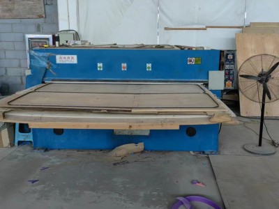 二手橡胶厂设备打包处理图8