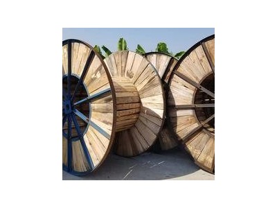 一批库存新电缆盘当二手处理图4