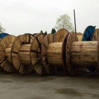 一批1.2米-2.8米电缆盘处理