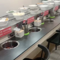 自助火锅店设备物资打包处理