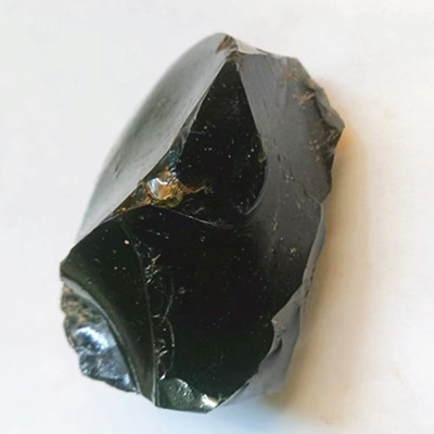 2023年玻璃陨石成交新价格每克8.5万大关-玻璃陨石行情_废品站