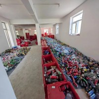 1000多箱库存饮料、牛奶、啤酒处理